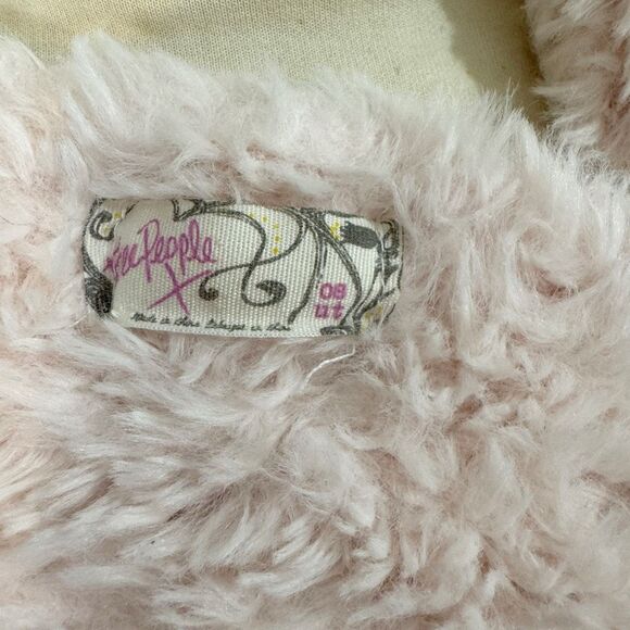 Free People Ever After Faux Fur Blanket Scarf in Rose Quartz - Picture 4 of 4